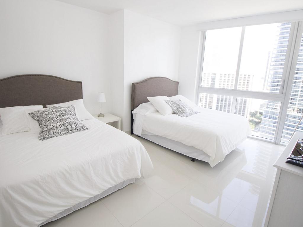 Icon Brickell Miami By We Host Apartment Bagian luar foto
